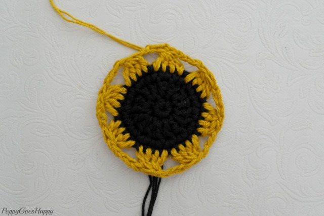 Rnd 4: The Sunflower
